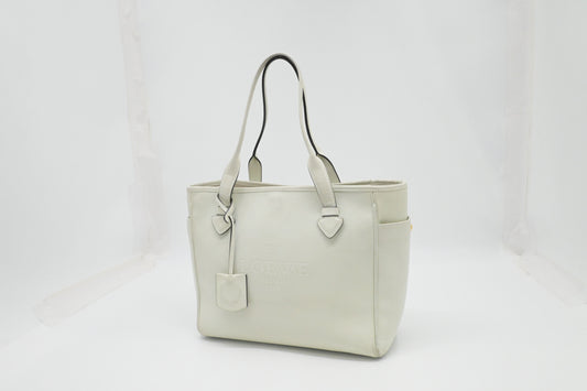 Loewe Shoulder Bag in White Leather
