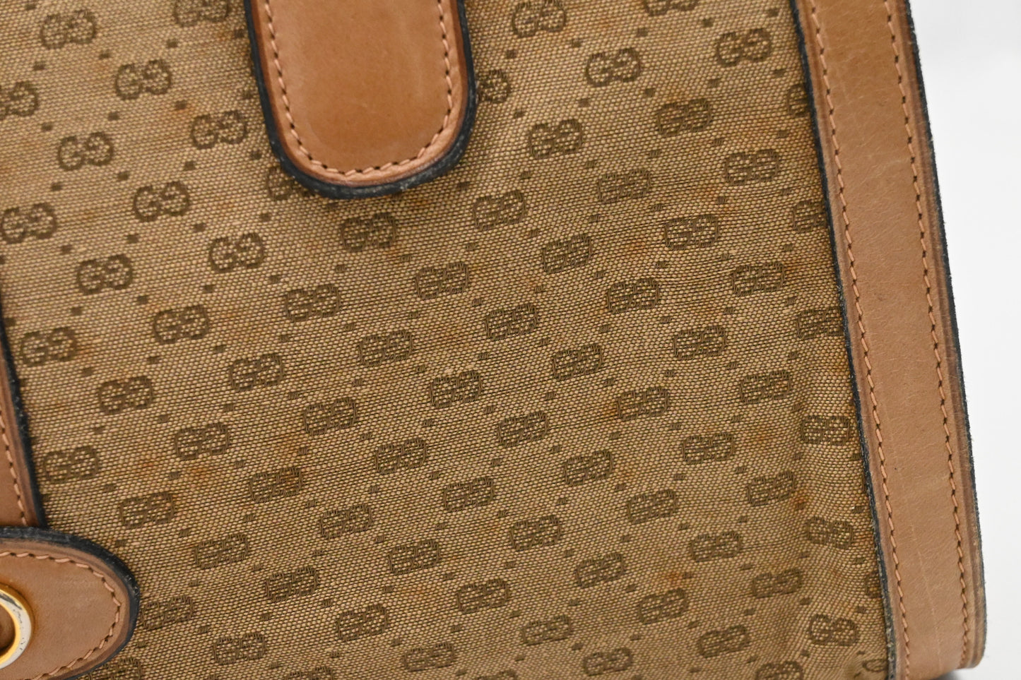 Gucci Handbag in Brown GG Canvas