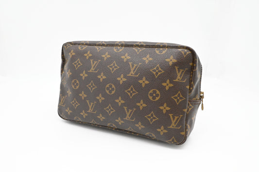 Louis Vuitton Trousse 28 in Monogram Canvas