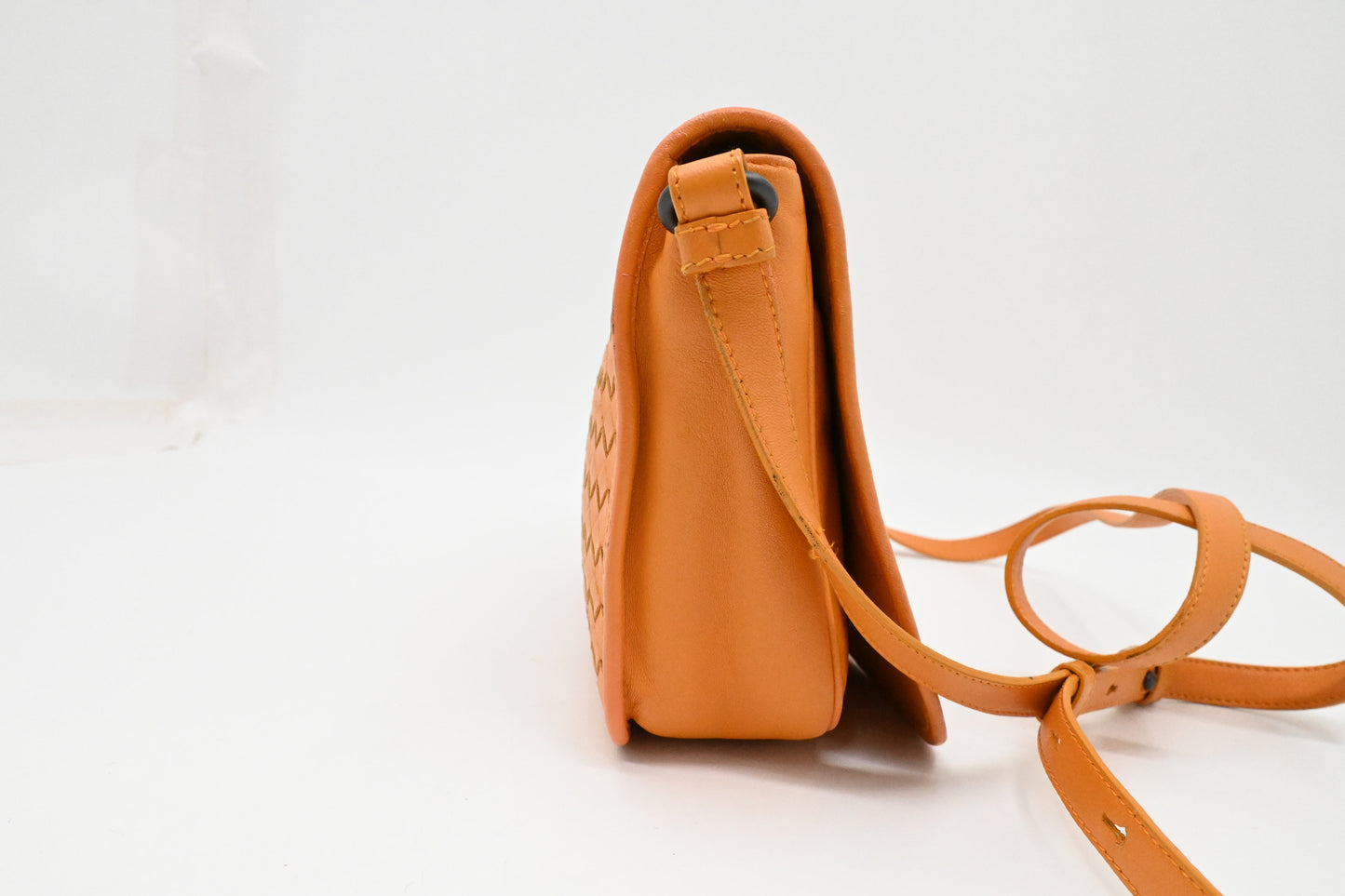 Bottega Veneta Crossbody Bag in Orange Intrecciato Leather