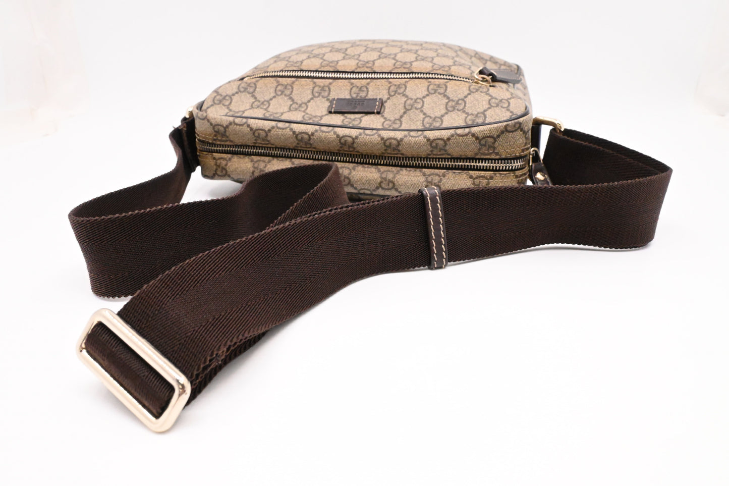 Gucci Crossbody Bag in GG Supreme Canvas