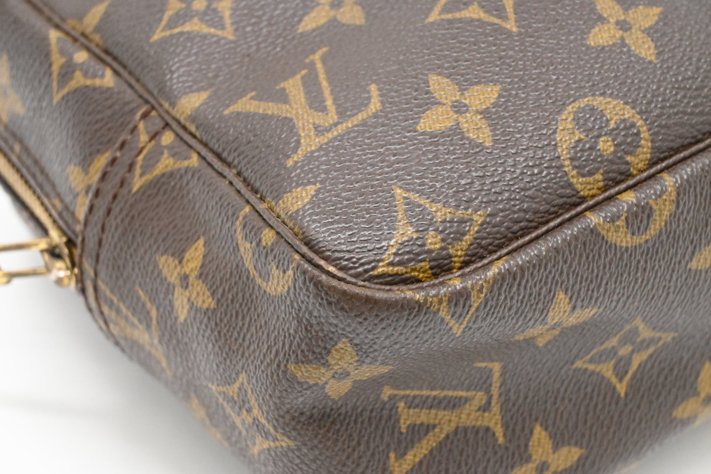 Louis Vuitton Trousse 28 in Monogram Canvas