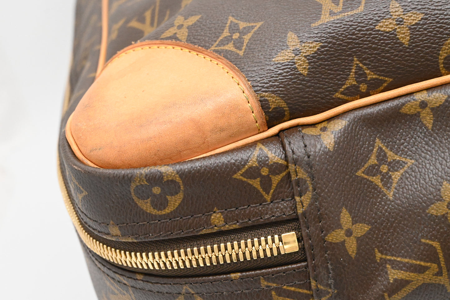 Louis Vuitton Sirius 70 in Monogram Canvas