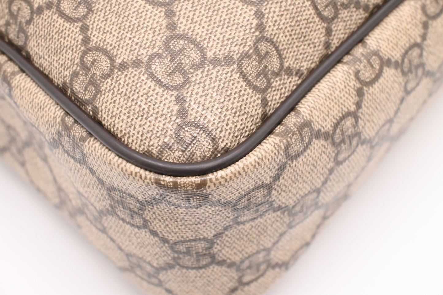 Gucci Crossbody Bag in GG Supreme Canvas