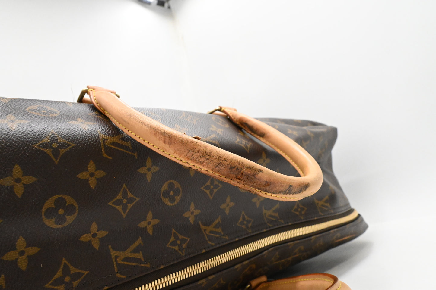 Louis Vuitton Sirius 70 in Monogram Canvas