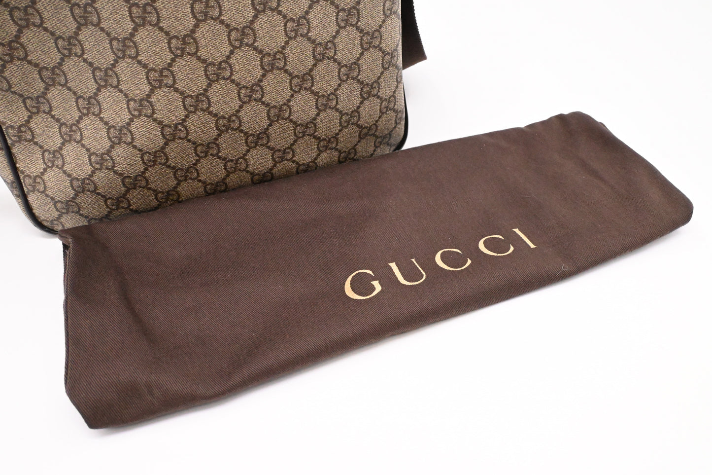 Gucci Crossbody Bag in GG Supreme Canvas