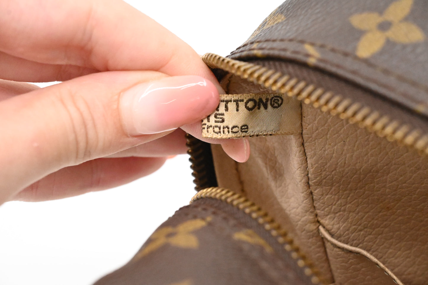Louis Vuitton Trousse 28 in Monogram Canvas