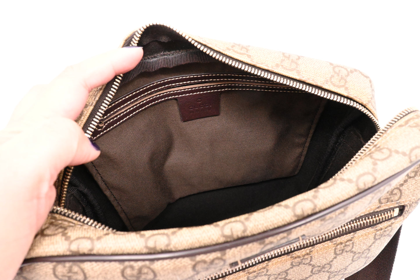 Gucci Crossbody Bag in GG Supreme Canvas
