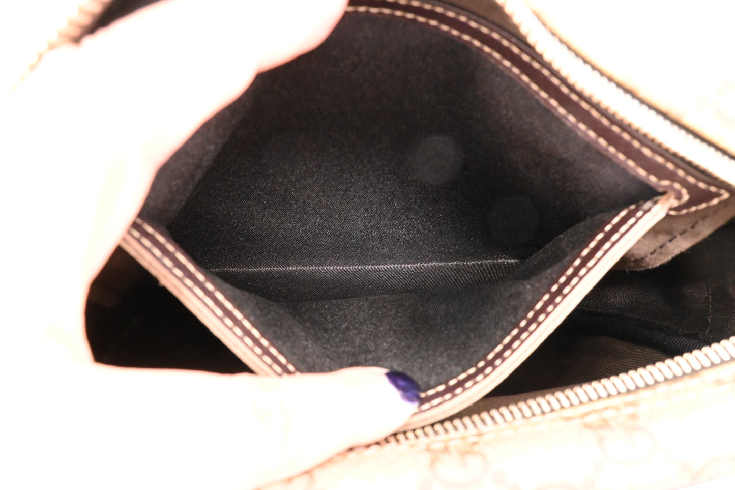 Gucci Crossbody Bag in GG Supreme Canvas