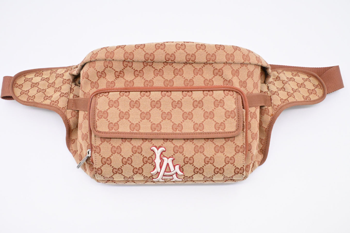 Gucci x MLB LA Waist Bag in Brown GG Canvas