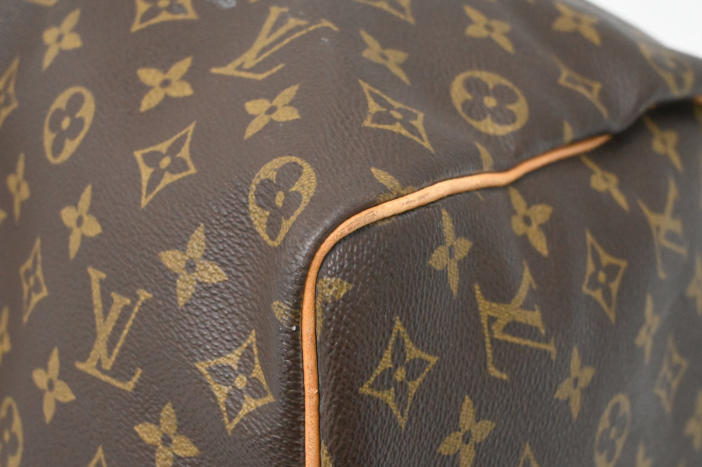 Louis Vuitton Keepall 50 in Monogram Canvas