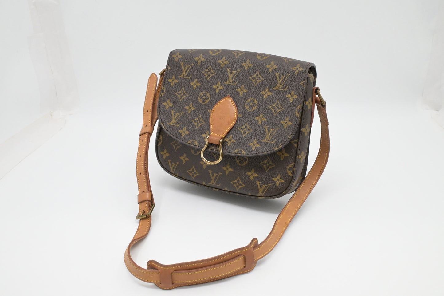 Louis Vuitton Saint Cloud GM in Monogram Canvas
