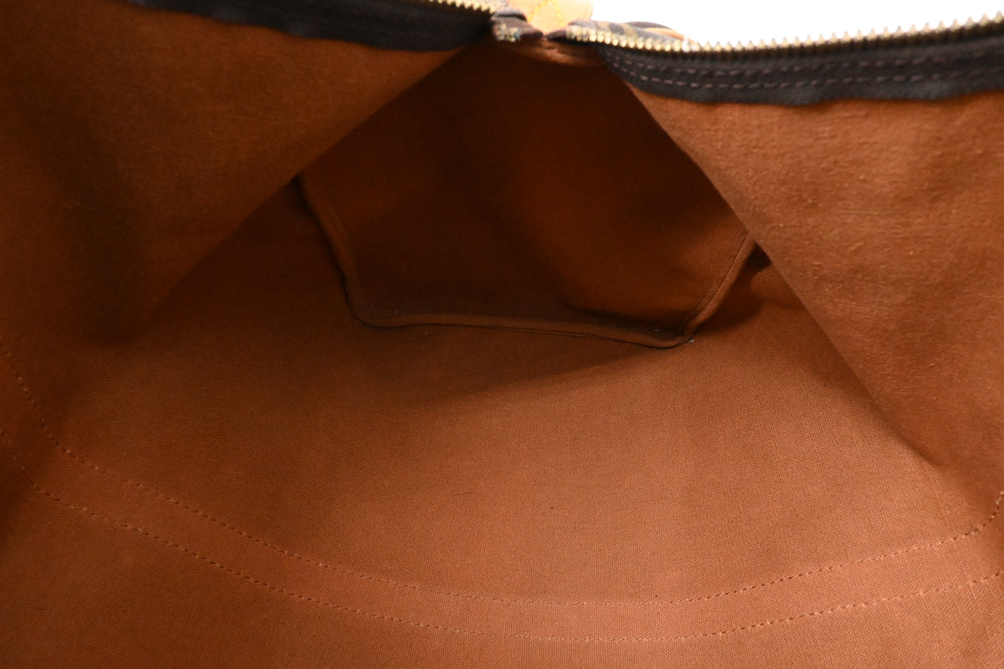 Louis Vuitton Keepall 50 in Monogram Canvas