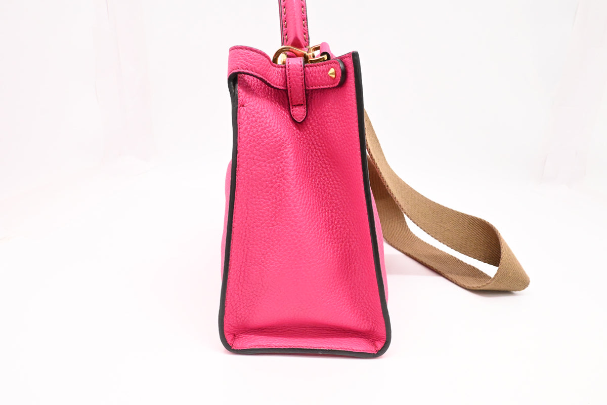 Fendi Medium Peekaboo Selleria in Pink Leather