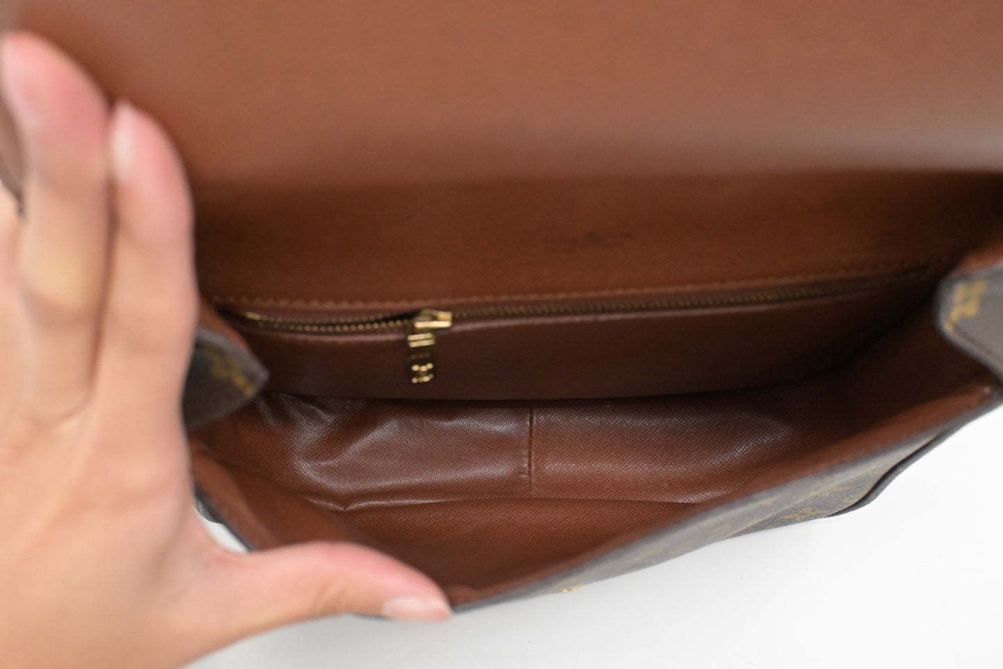 Louis Vuitton Saint Cloud GM in Monogram Canvas