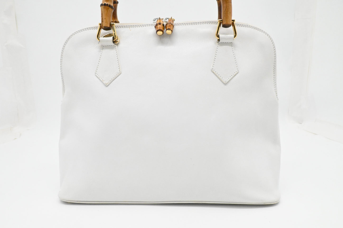 Gucci Bamboo Handbag in White Leather