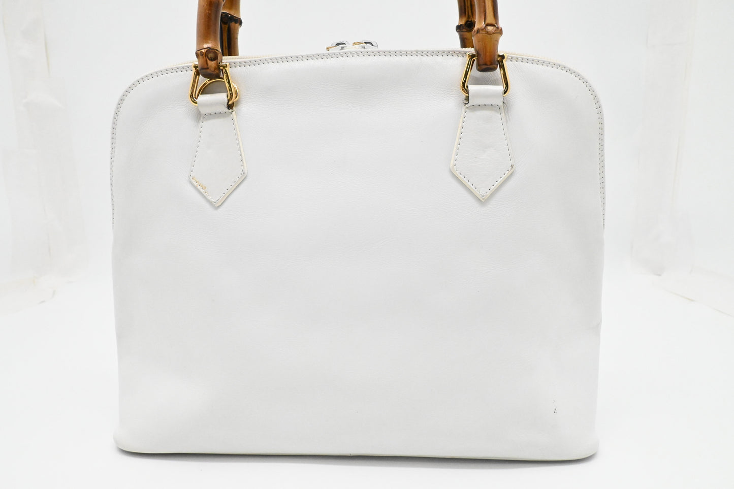 Gucci Bamboo Handbag in White Leather