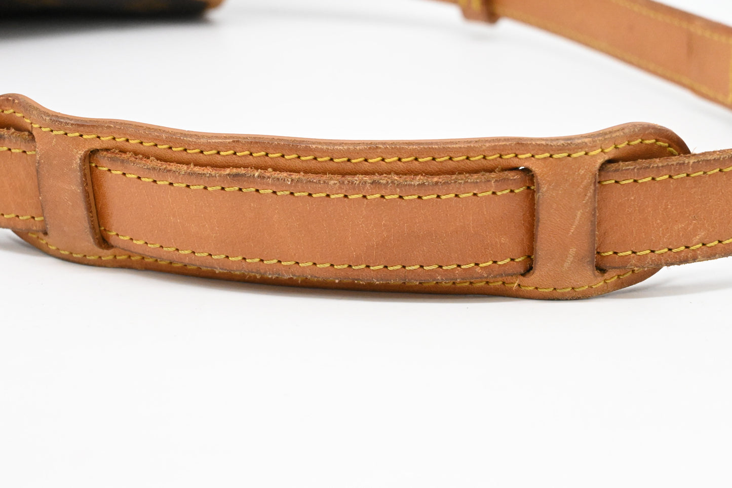 Louis Vuitton Saumur 43 in Monogram Canvas