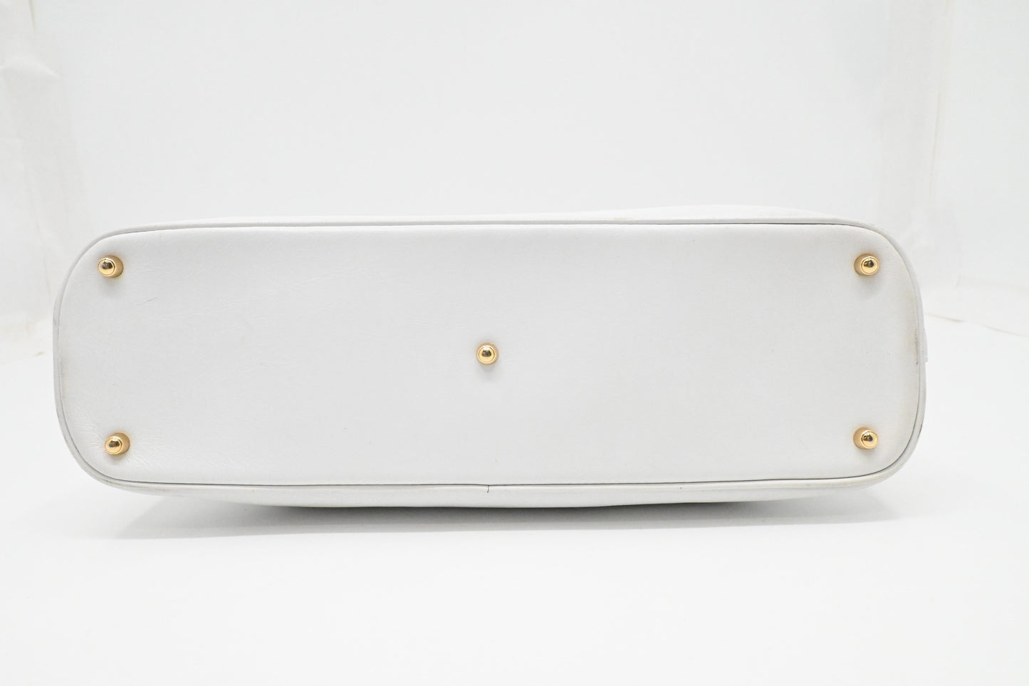 Gucci Bamboo Handbag in White Leather