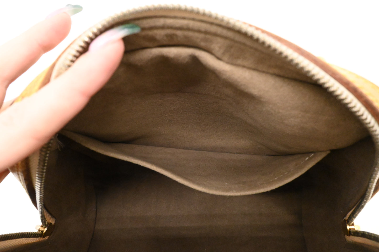 Louis Vuitton Priscilla in Black Multicolor Monogram Canvas