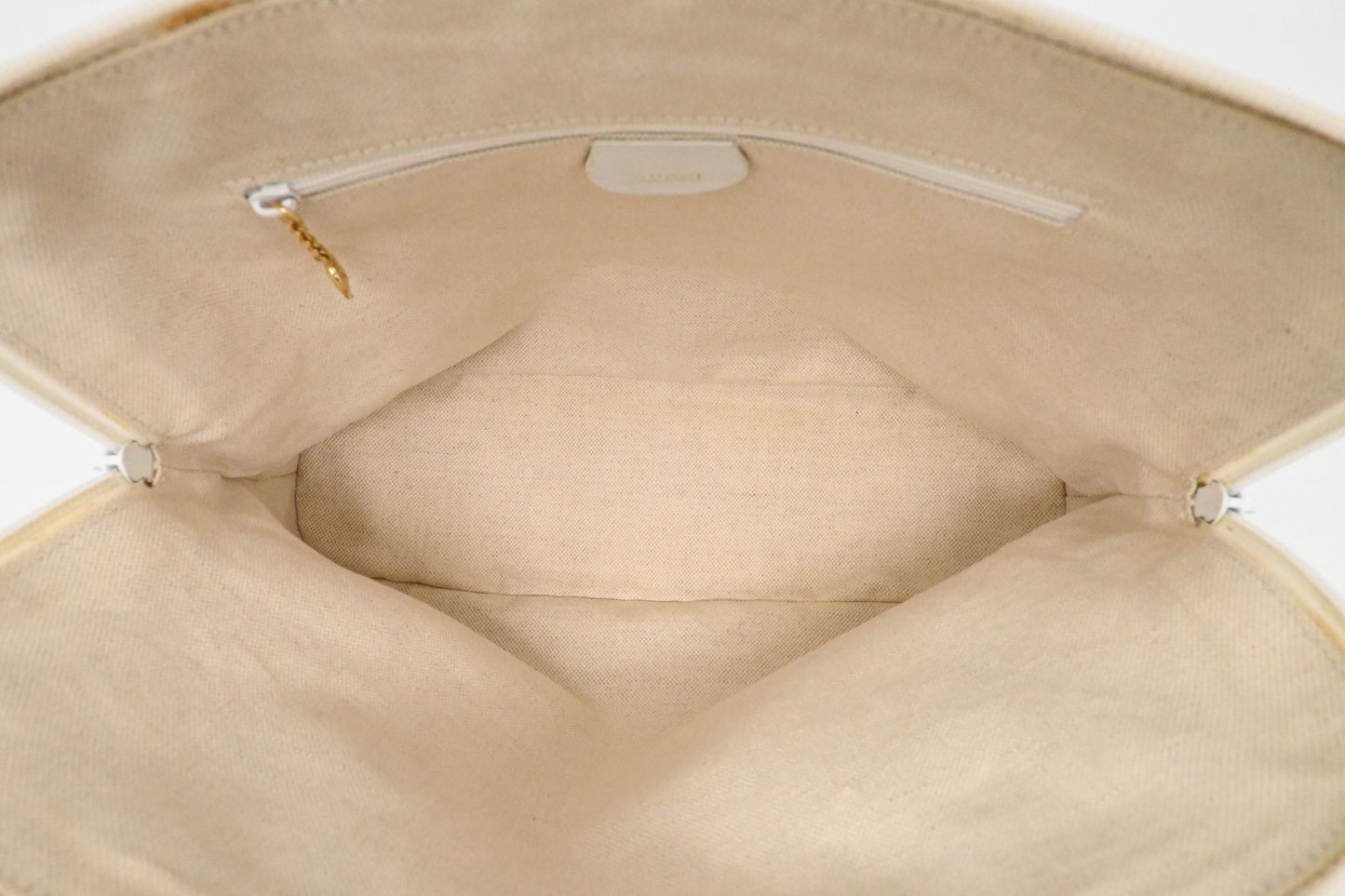 Gucci Bamboo Handbag in White Leather
