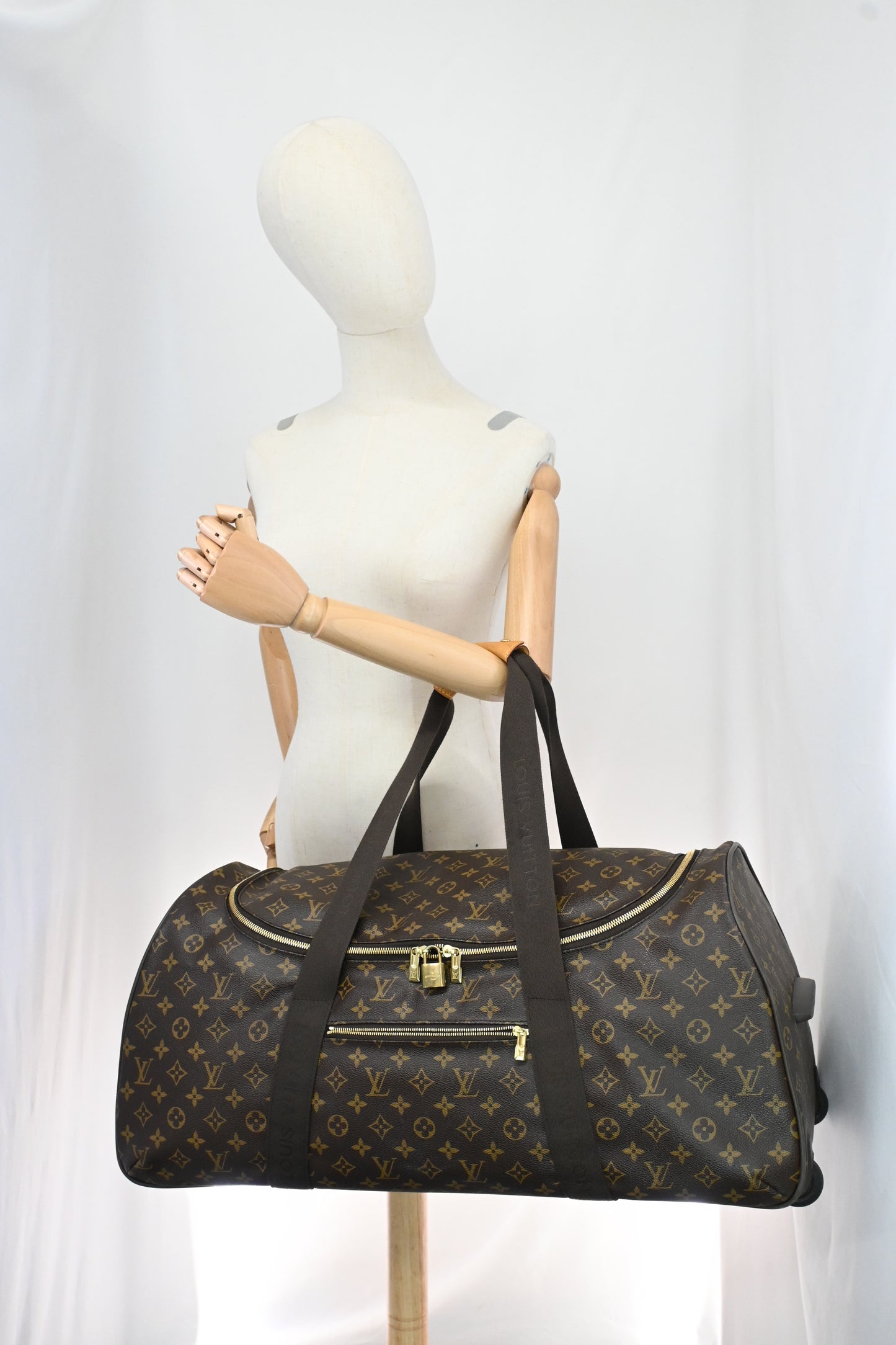 Louis Vuitton Neo Eole 65 in Monogram Canvas