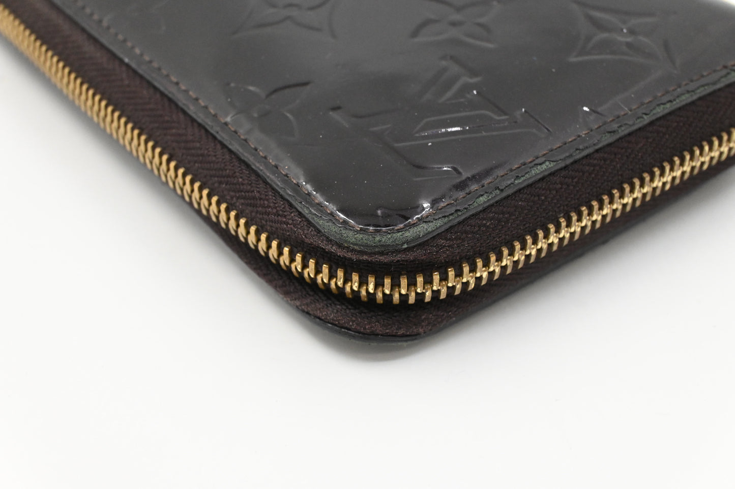 Louis Vuitton Long Zippy Wallet in Amarante Vernis Leather