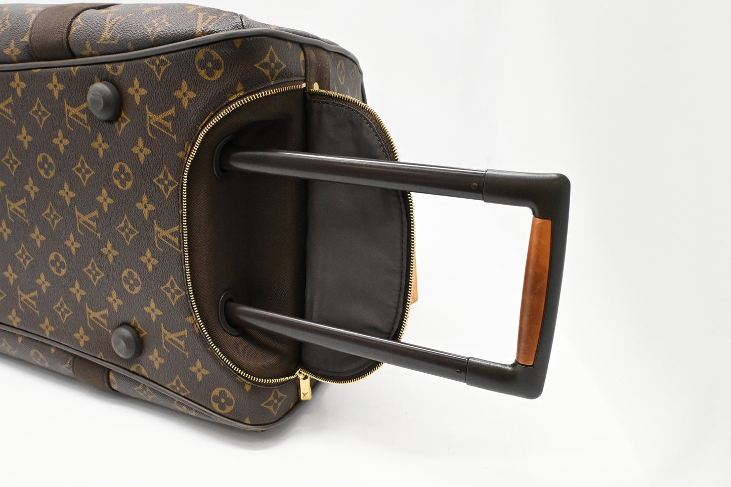Louis Vuitton Neo Eole 65 in Monogram Canvas