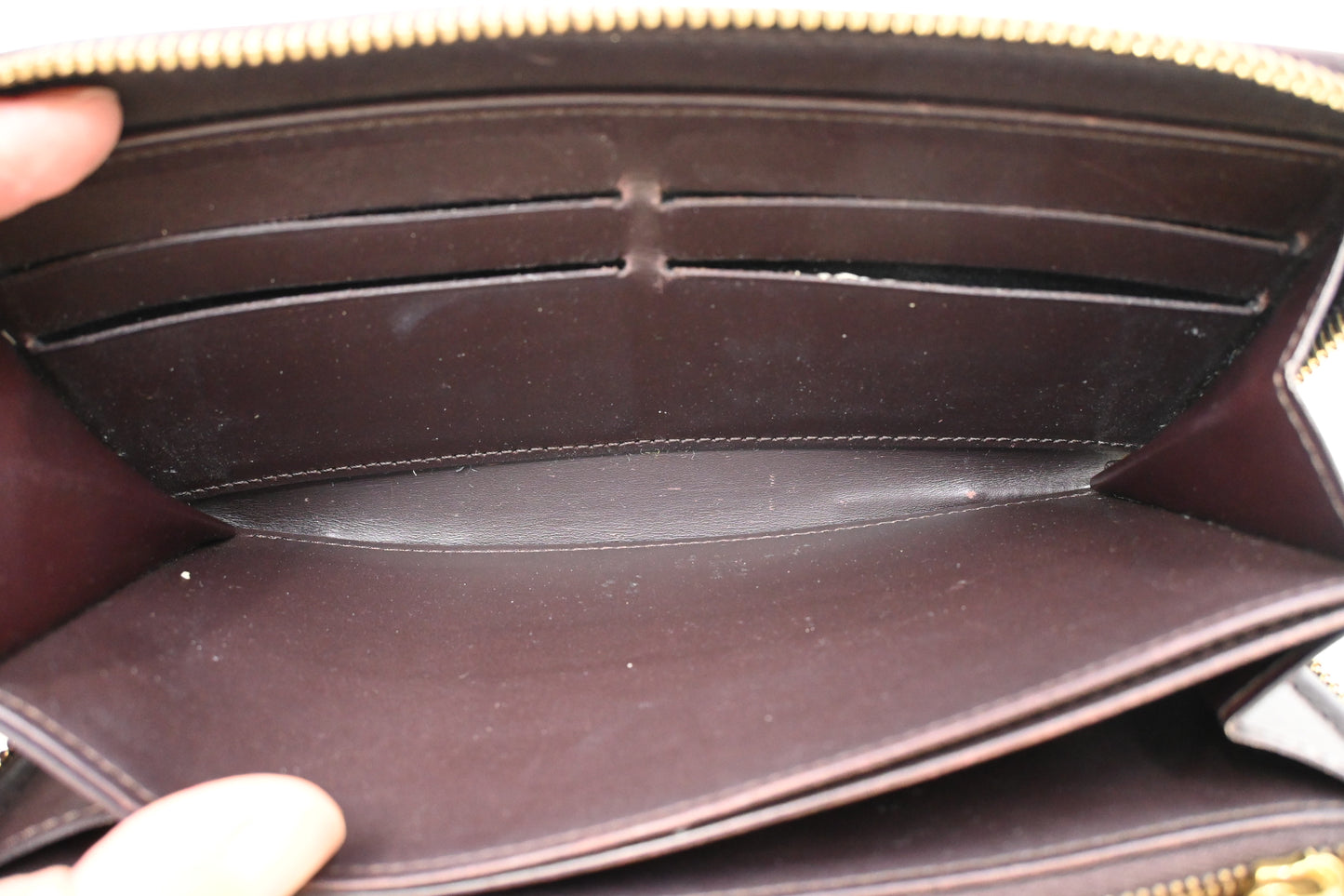 Louis Vuitton Long Zippy Wallet in Amarante Vernis Leather