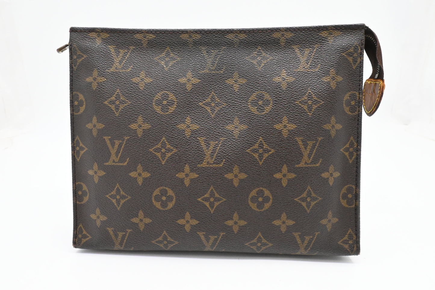 Louis Vuitton Toiletry 26 in Monogram Canvas