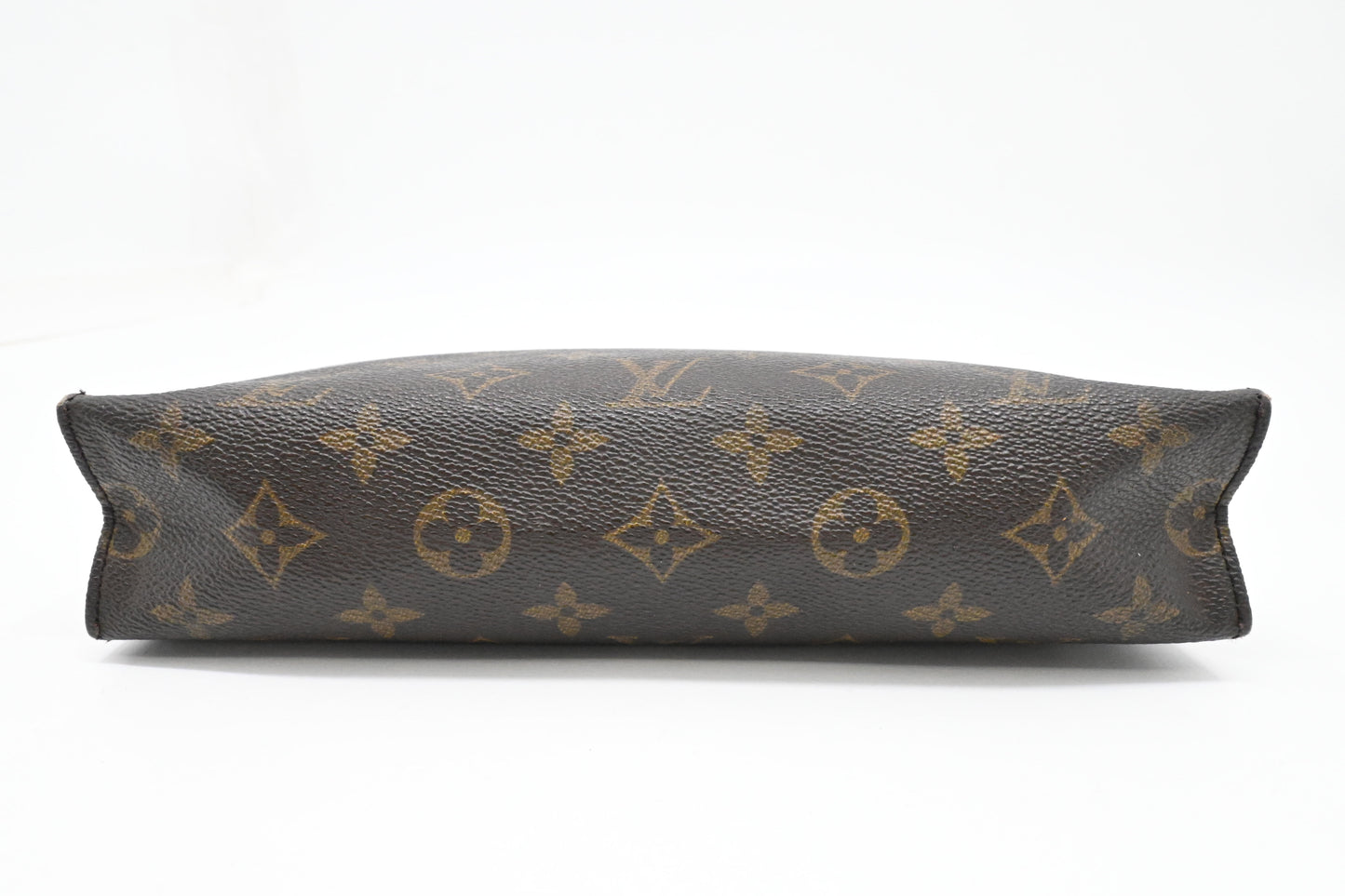Louis Vuitton Toiletry 26 in Monogram Canvas