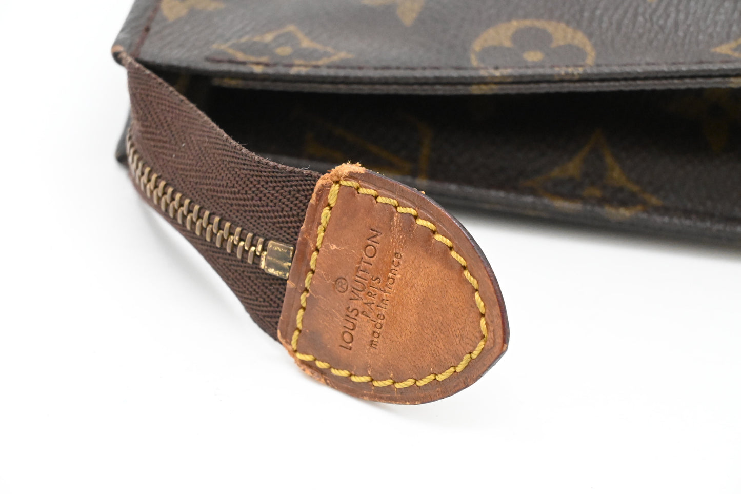 Louis Vuitton Toiletry 26 in Monogram Canvas