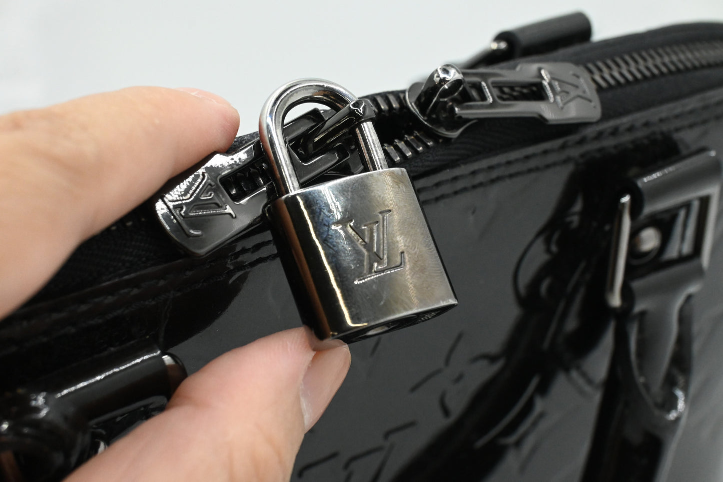 Louis Vuitton Alma in Black Magnetique Vernis Leather