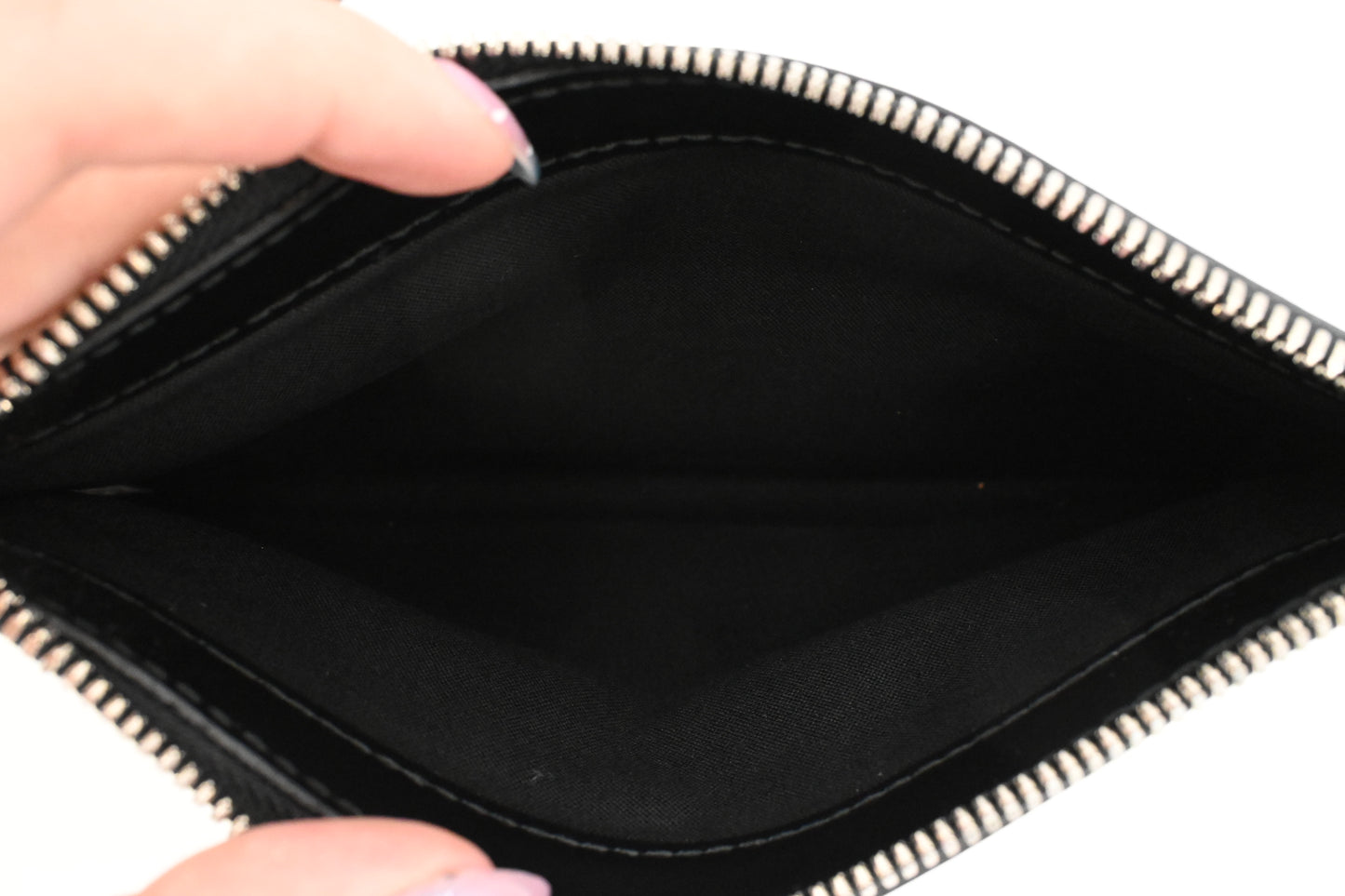 Balenciaga Large Navy Cabas Tote in Ecru Canvas