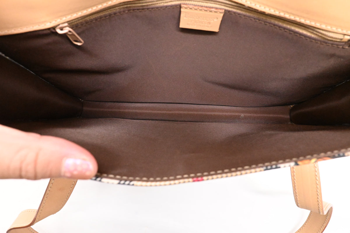 Burberry Tote Bag in Check Canvas