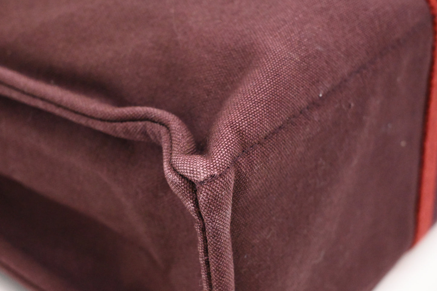 Hermes Fourre Tout MM in Burgundy Canvas