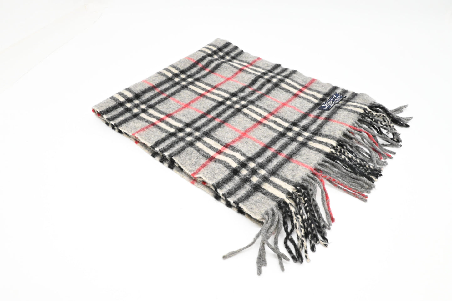 Burberry Scarf in Grey Cashmere