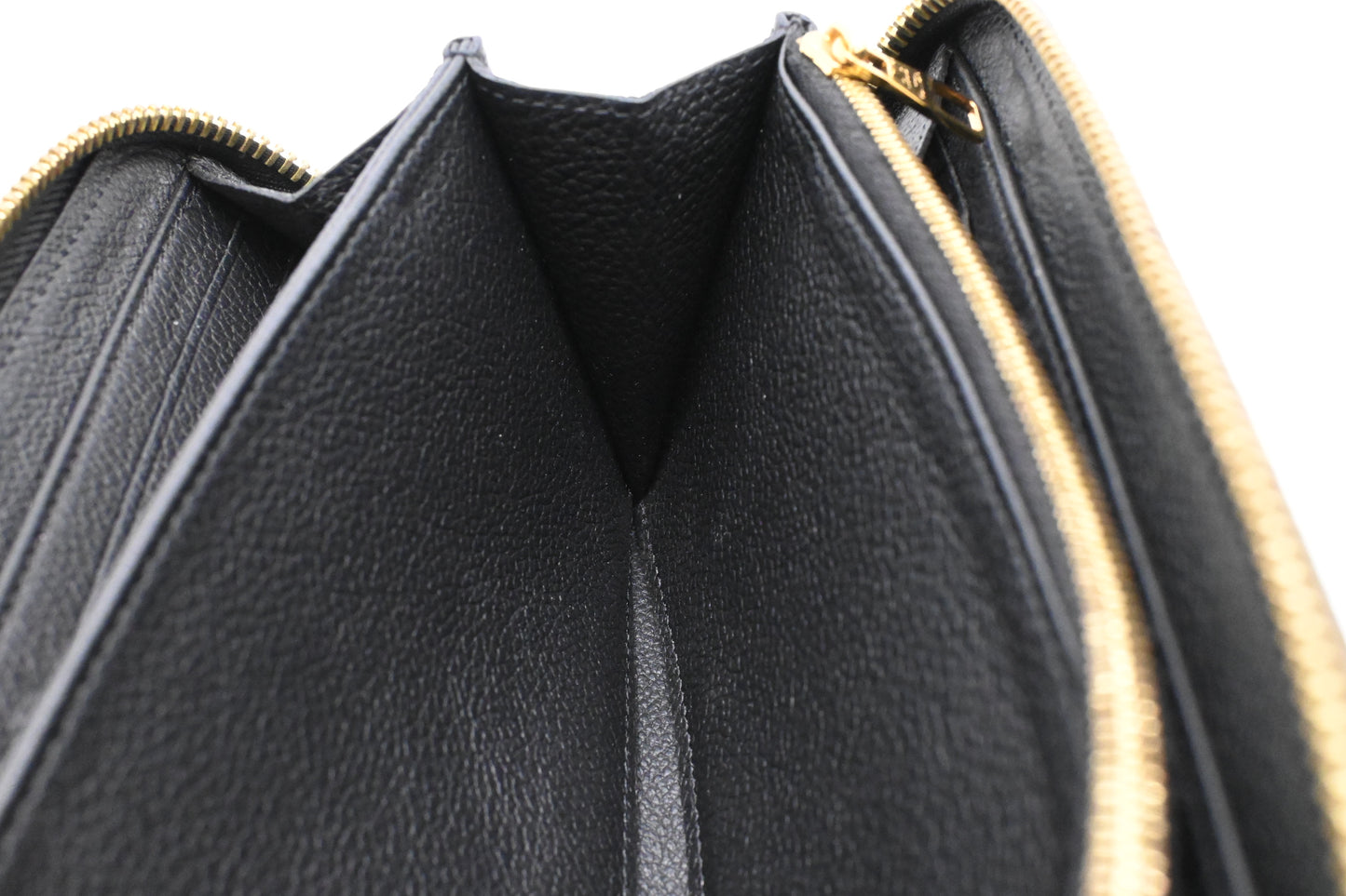 Louis Vuitton Zippy Wallet in Black and Beige Bicolor Empreinte Leather