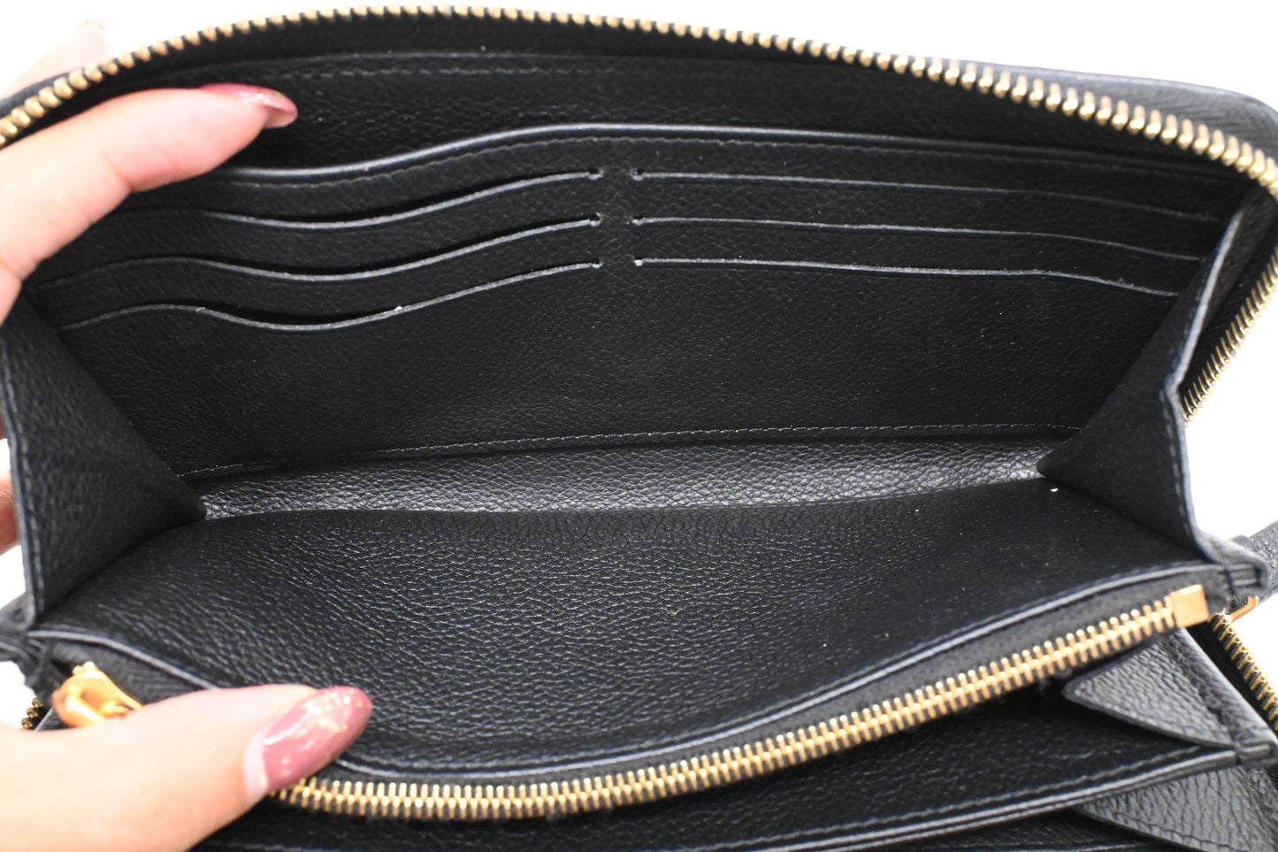 Louis Vuitton Zippy Wallet in Black and Beige Bicolor Empreinte Leather