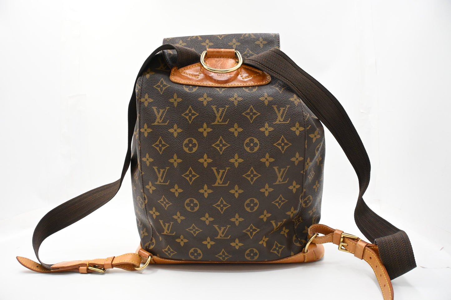 Louis Vuitton Montsouris GM in Monogram Canvas