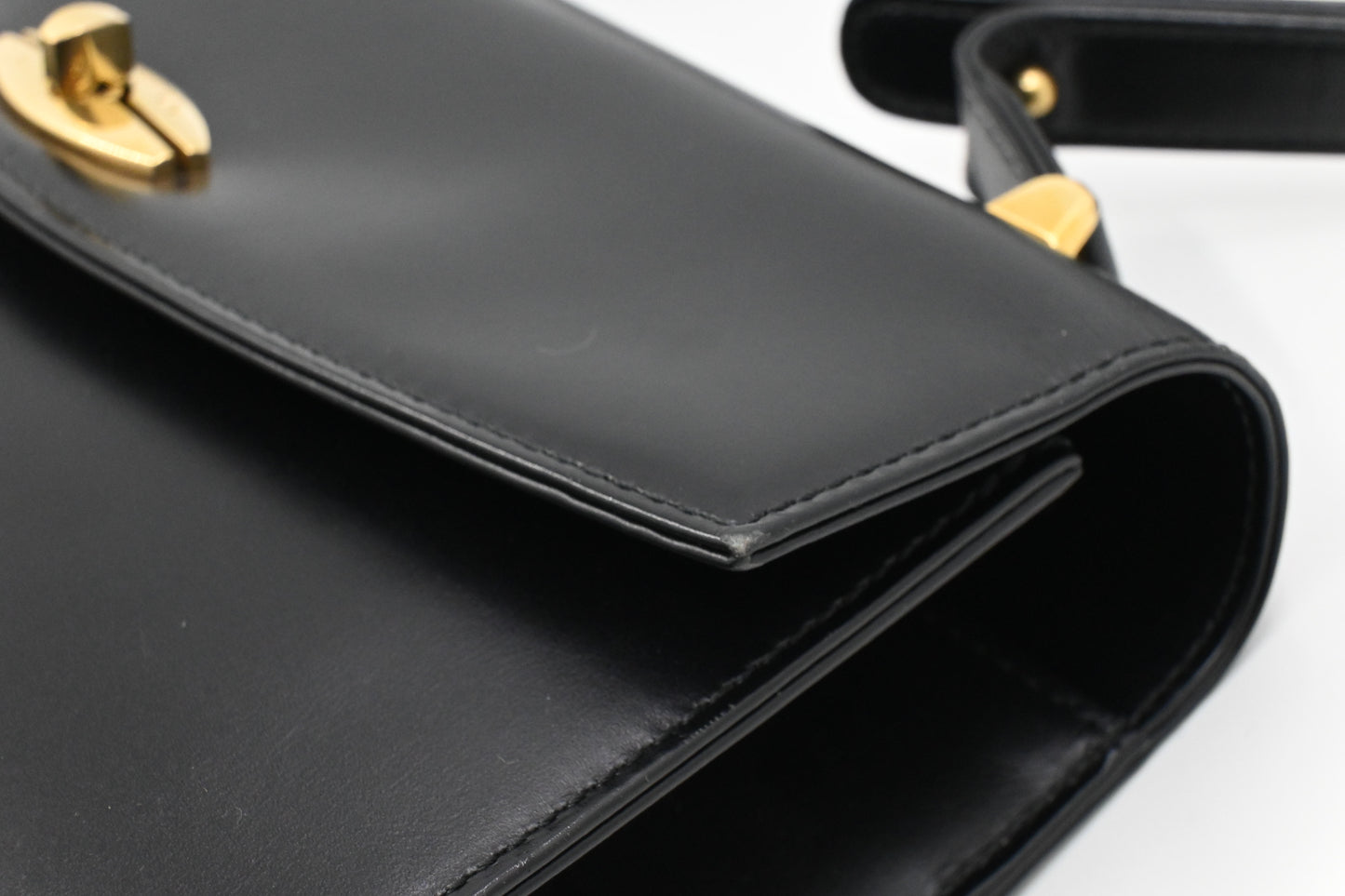 Louis Vuitton Opera Line Sparta in Black Leather