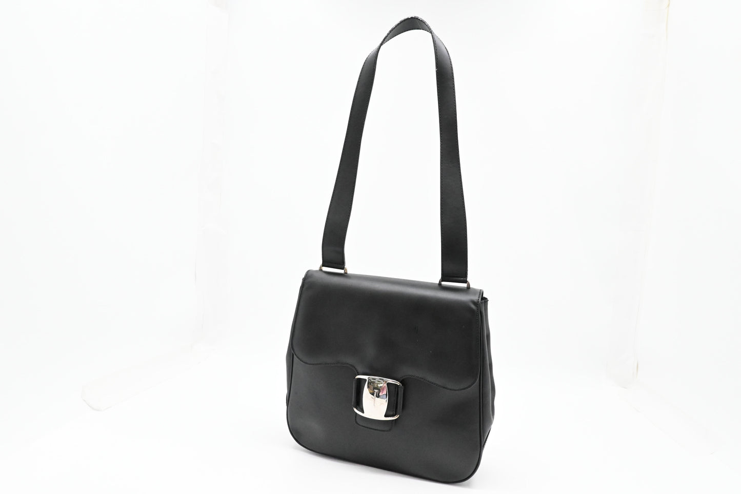 Ferragamo Shoulder Bag in Matte Black Leather