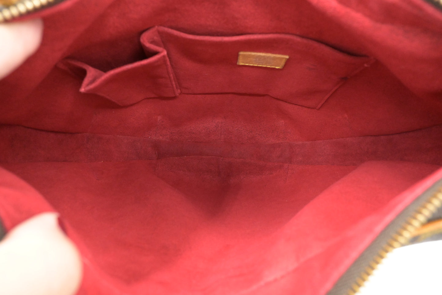 Louis Vuitton Croissant GM in Monogram Canvas