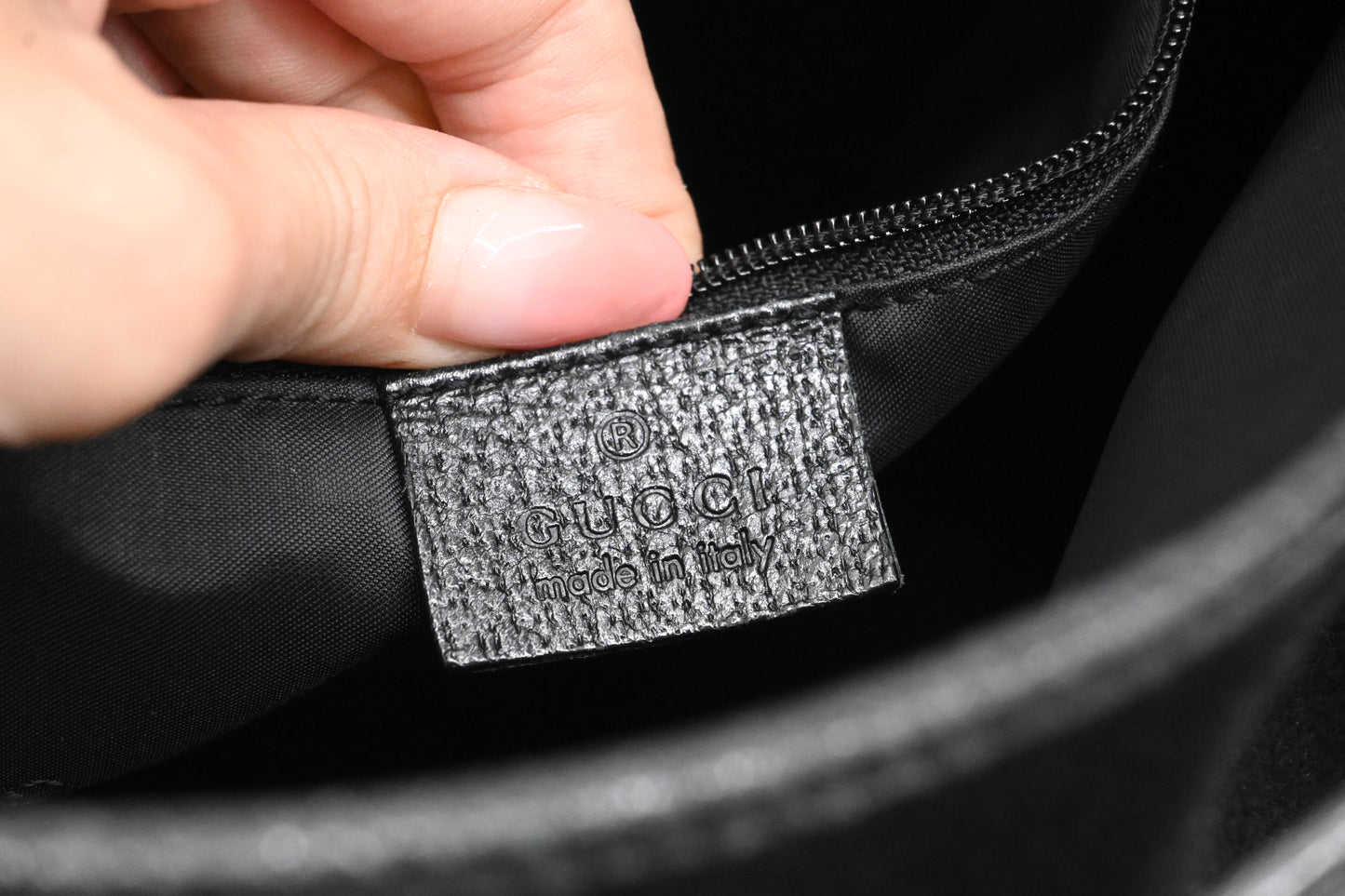 Gucci Jackie Shoulder Bag in Black Felt