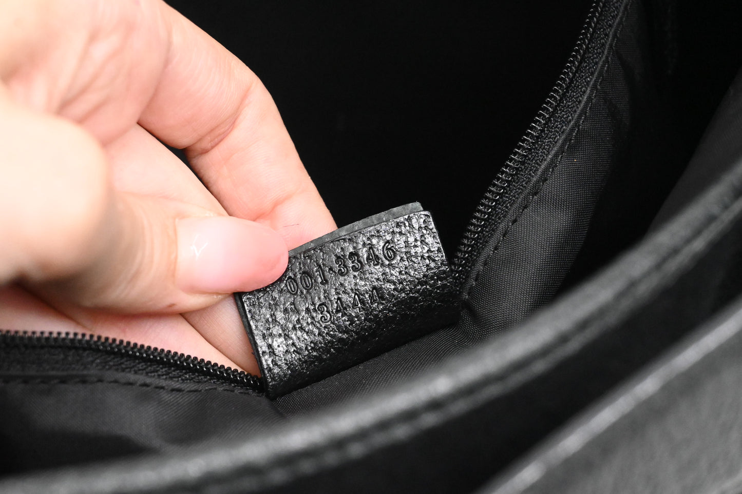 Gucci Jackie Shoulder Bag in Black Felt