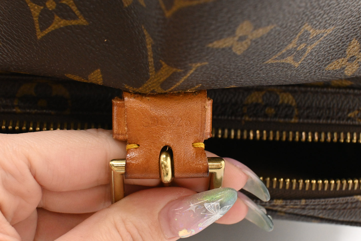 Louis Vuitton Montsouris GM in Monogram Canvas