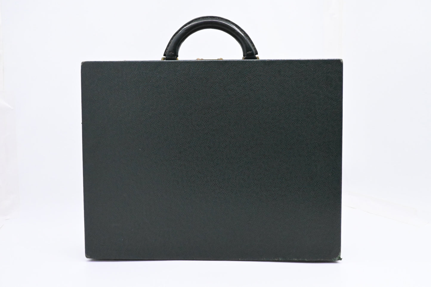 Louis Vuitton Briefcase in Green Taiga Leather