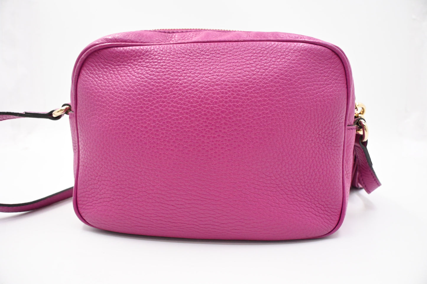 Gucci Soho Disco in Fuchsia Leather