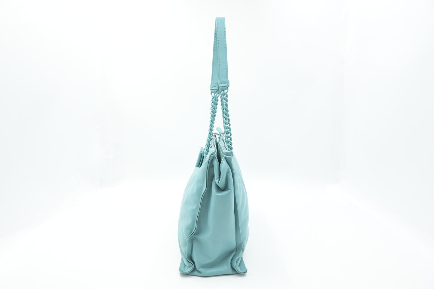 Ferragamo Vara Shoulder Bag in Teal Leather