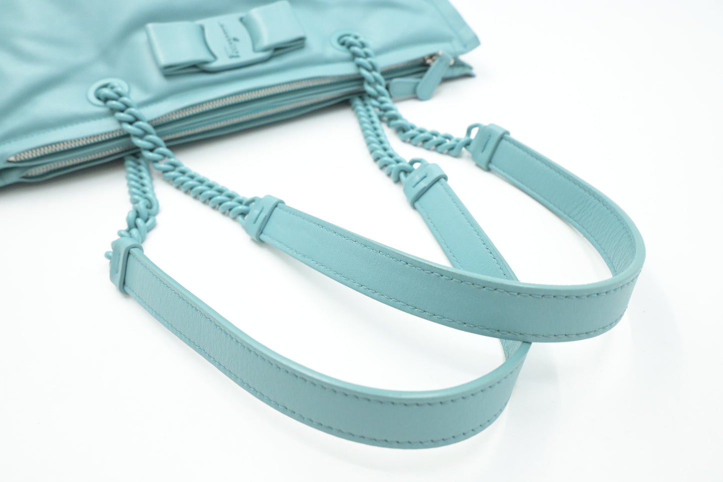 Ferragamo Vara Shoulder Bag in Teal Leather